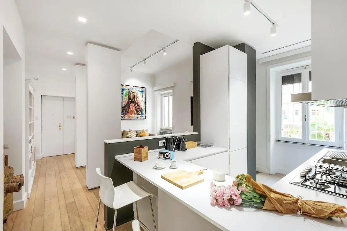 Bordeaux Luxury Apartment Roma